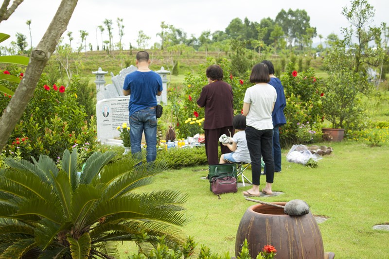 Tạ mộ cuối năm - nghi lễ tâm linh của người Việt